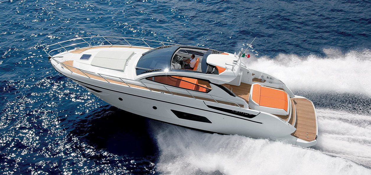 52′ Azimut Atlantis + Water Toys, private yacht charter in Miami